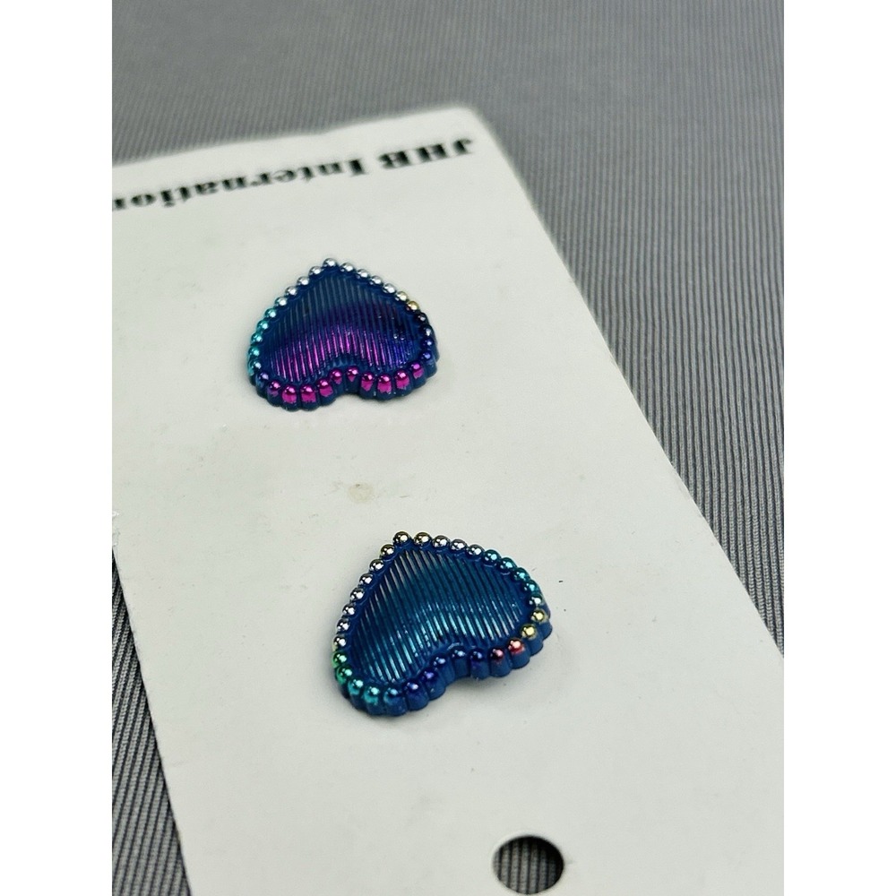 Rainbow Iridescent Hearts Plastic JHB Buttons NEW On Card Set Of 2 - Picture 8 of 11